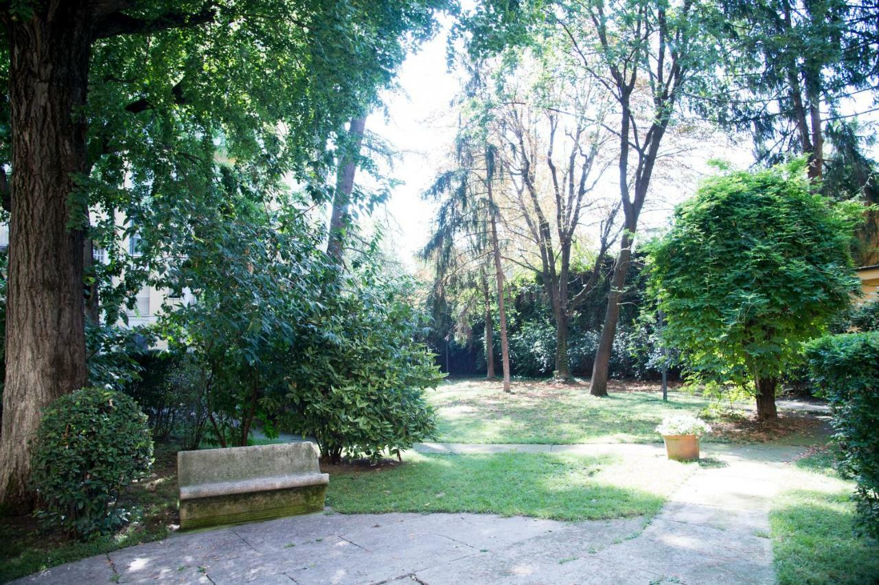 Botanika Lägenhet Bologna Exteriör bild